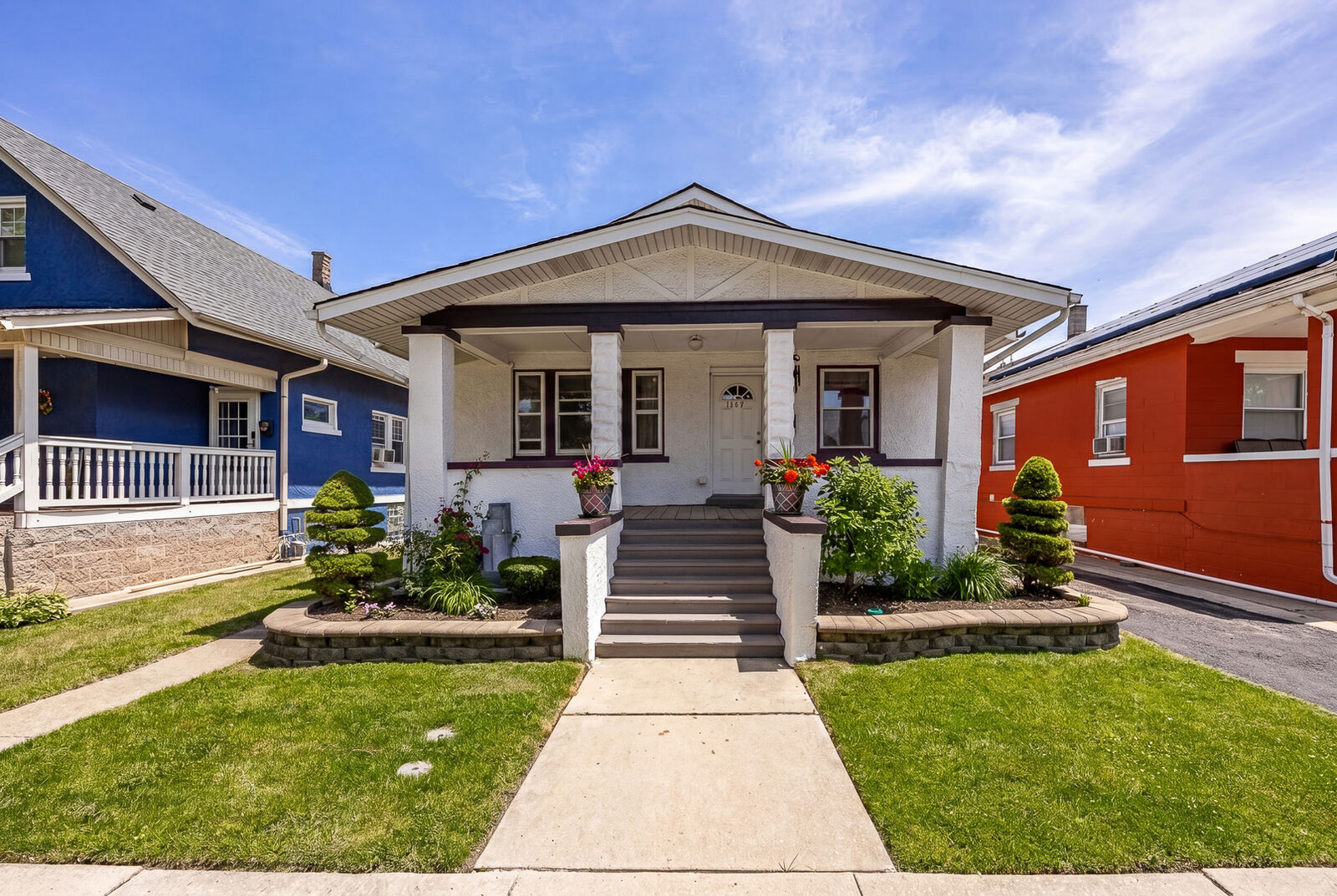 Property Photo:  1517 S 57th Avenue  IL 60804 