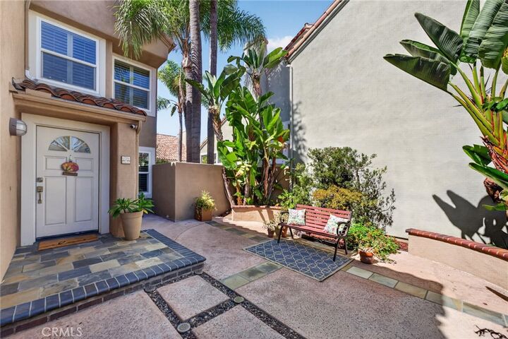 Property Photo:  7 Posada  CA 92614 