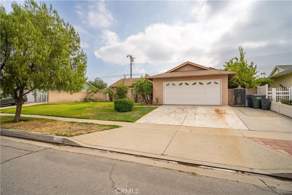 Property Photo:  1428 S Farber Avenue  CA 91740 