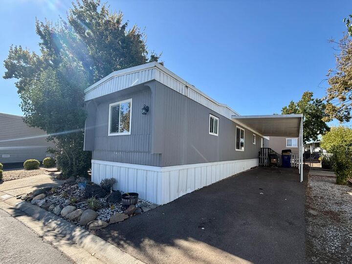Property Photo:  7417 Topanga Ln 265  CA 95842 