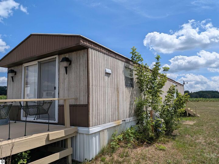 Property Photo:  3033 S Coldwater Road  MI 48858 
