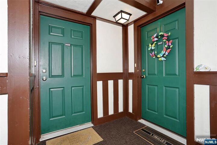 Property Photo: 2406 Hemingway 2406 NJ 07430