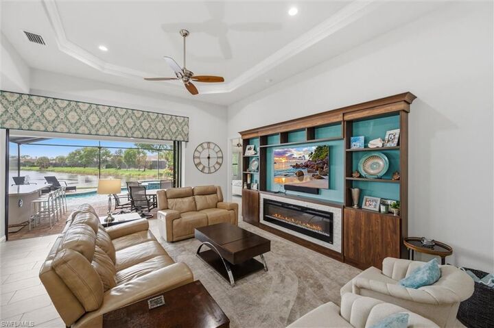 Property Photo:  28466 Tasca Dr  FL 34135 
