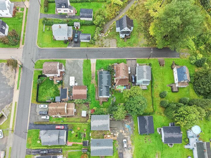 Property Photo:  24 Beech Street  NS B1P 3B4 