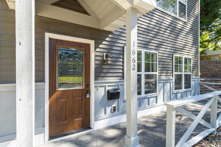 Property Photo: 1662 Minnehaha Avenue E MN 55106