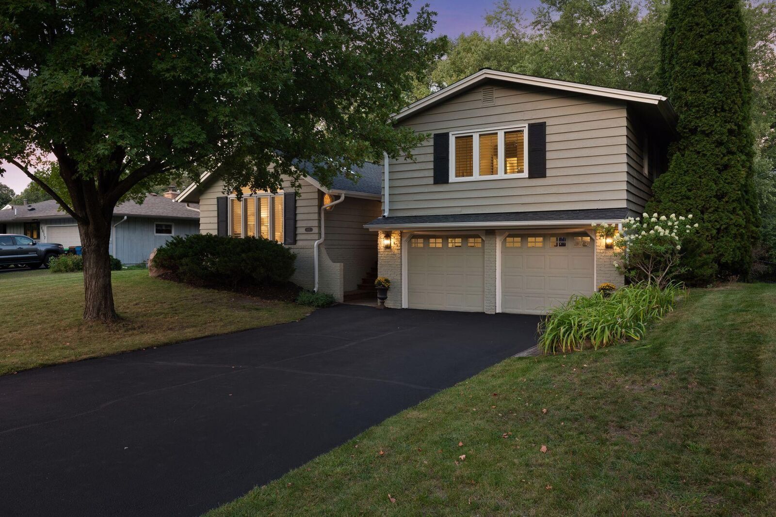 Property Photo: 6621 Limerick Lane MN 55439