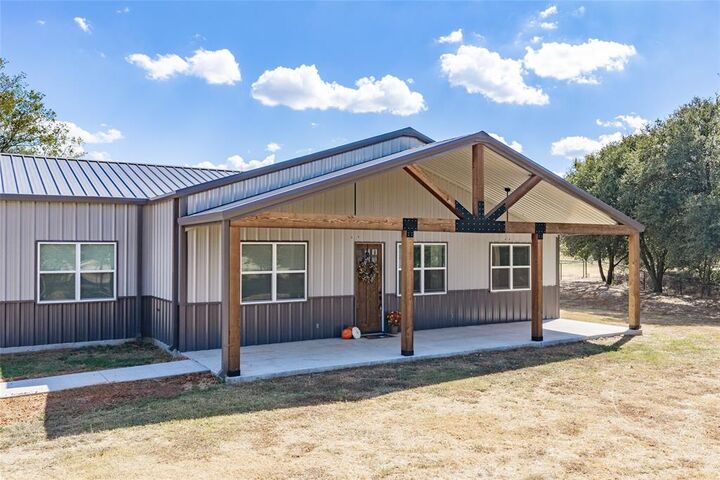 Photo de la propriété:  1123 Paradise Parkway  TX 76487 