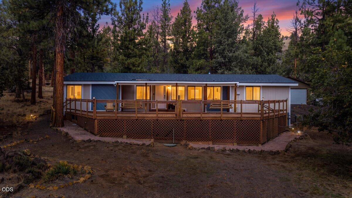 Property Photo:  16896 Canyon Crest Drive  OR 97759 