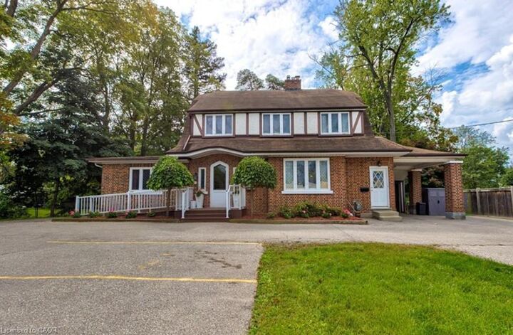 Property Photo:  1558 King Street E Main Level  ON N3H 3R5 