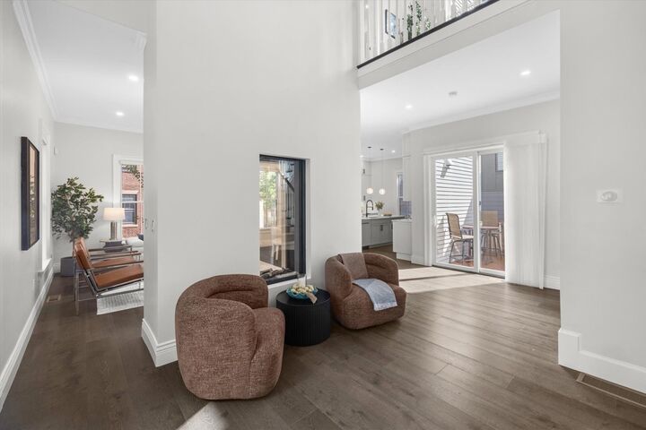 Property Photo:  160 Norfolk Street 1  MA 02139 