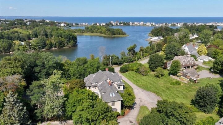 Property Photo:  756 Jerusalem Road 4  MA 02025 