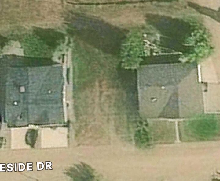 Property Photo:  663 Lakeside Drive  AB T0L 0R0 