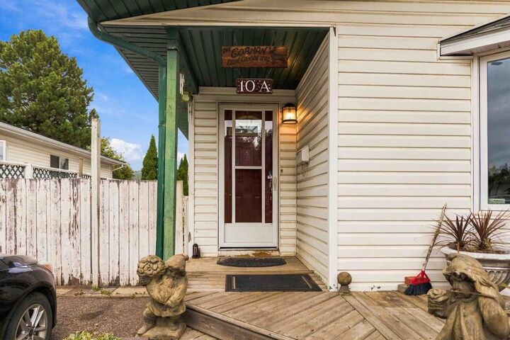 Property Photo:  10 Birch Road A  AB T9H 1J7 