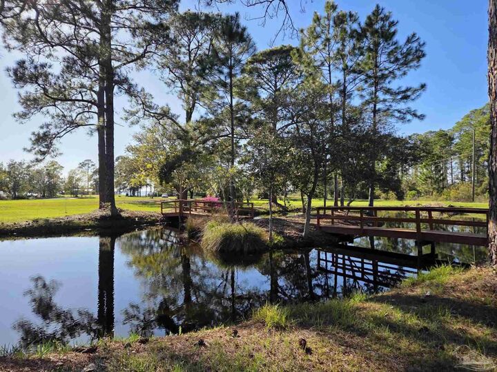Property Photo:  1164 Pearson Rd  FL 32583 