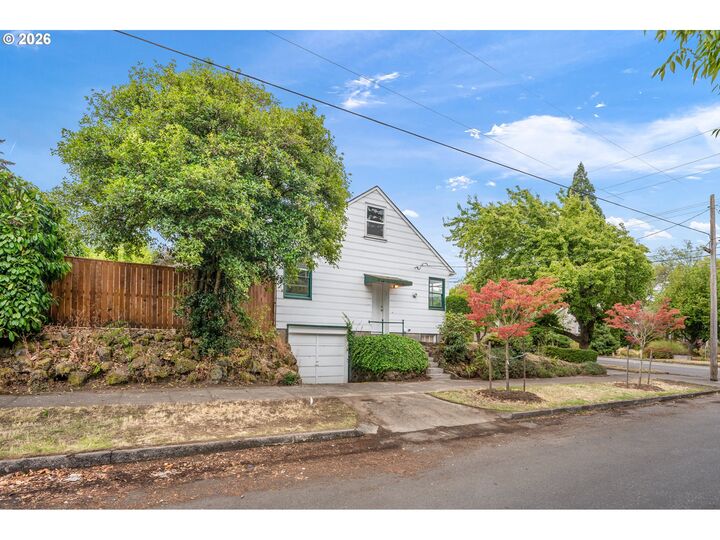 Property Photo:  6376 N Vancouver Ave  OR 97217 