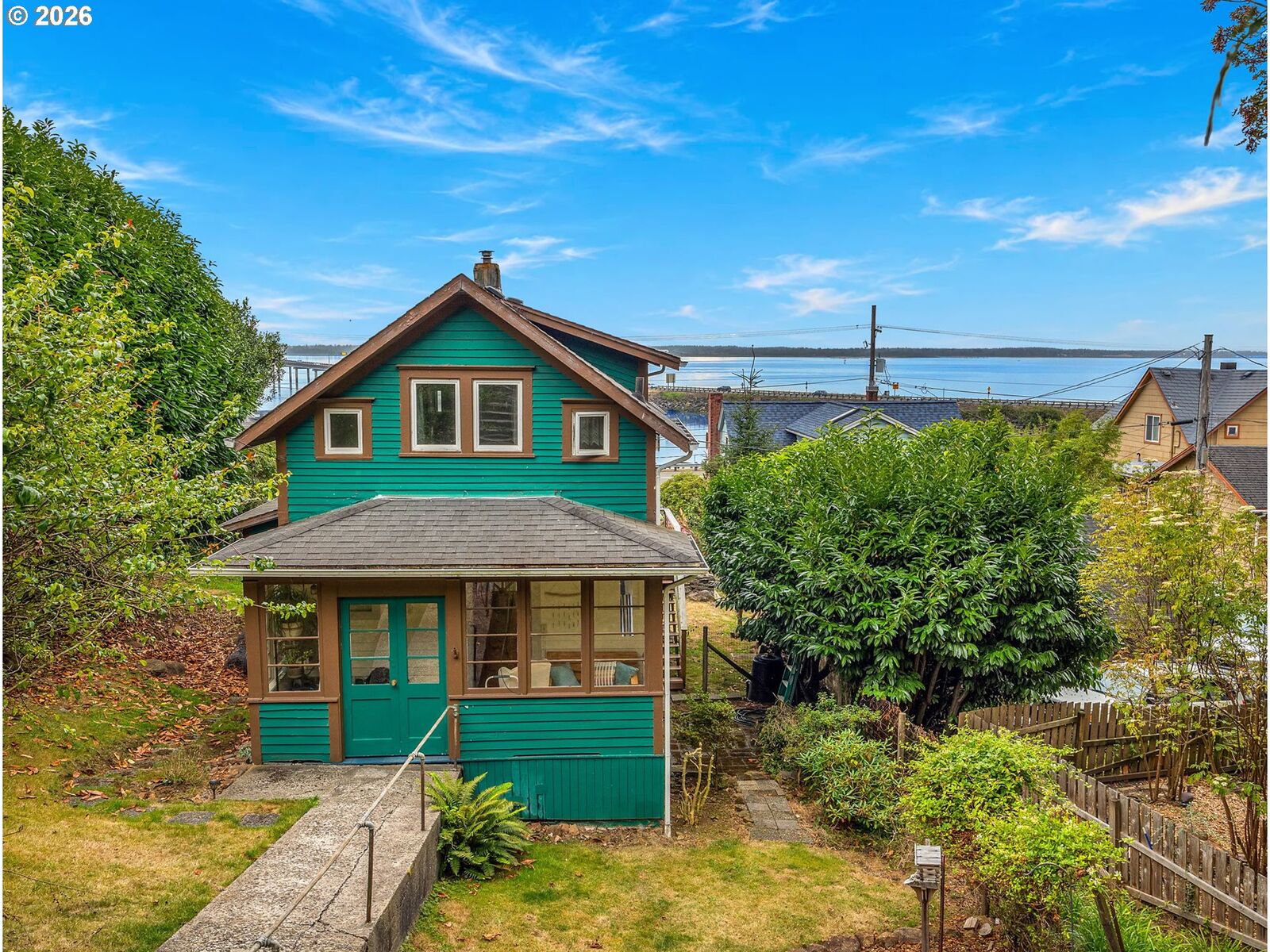 Property Photo:  608 Florence Ave  OR 97103 