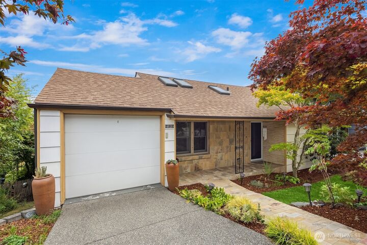 Property Photo: 4038 24th Place S WA 98108