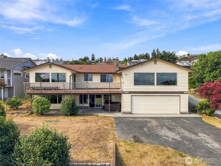 Property Photo:  1462 SE Camano Drive  WA 98282 