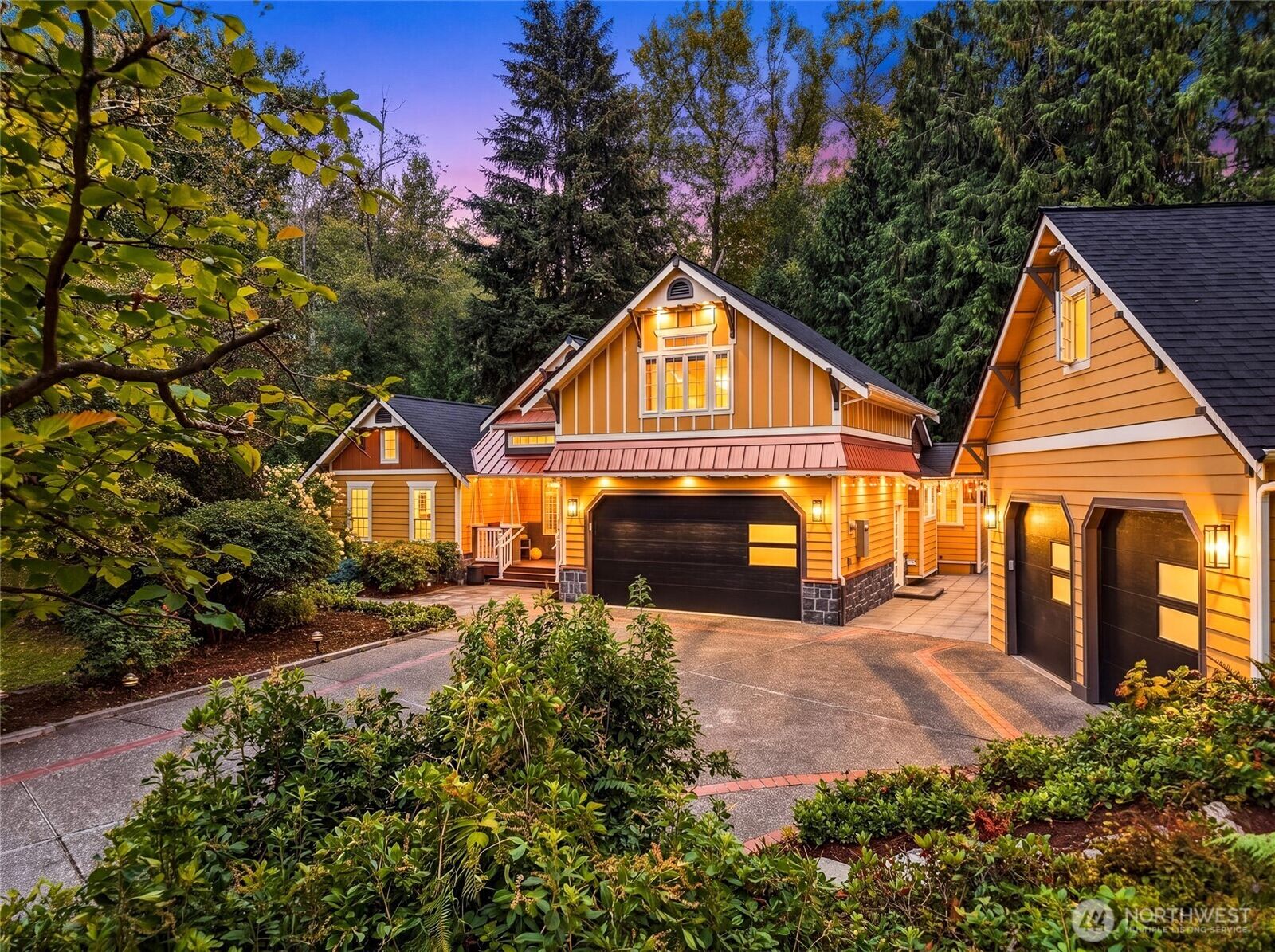 Property Photo:  15214  228th Street SE  WA 98296 