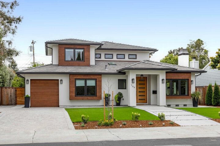 Property Photo:  764 Stern Avenue  CA 94303 