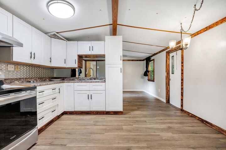 Property Photo:  5895 Deer Park Circle  FL 32311 