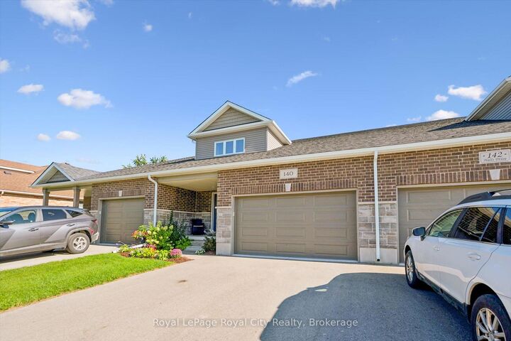Property Photo:  140 Halls Drive  ON N0B 1S0 