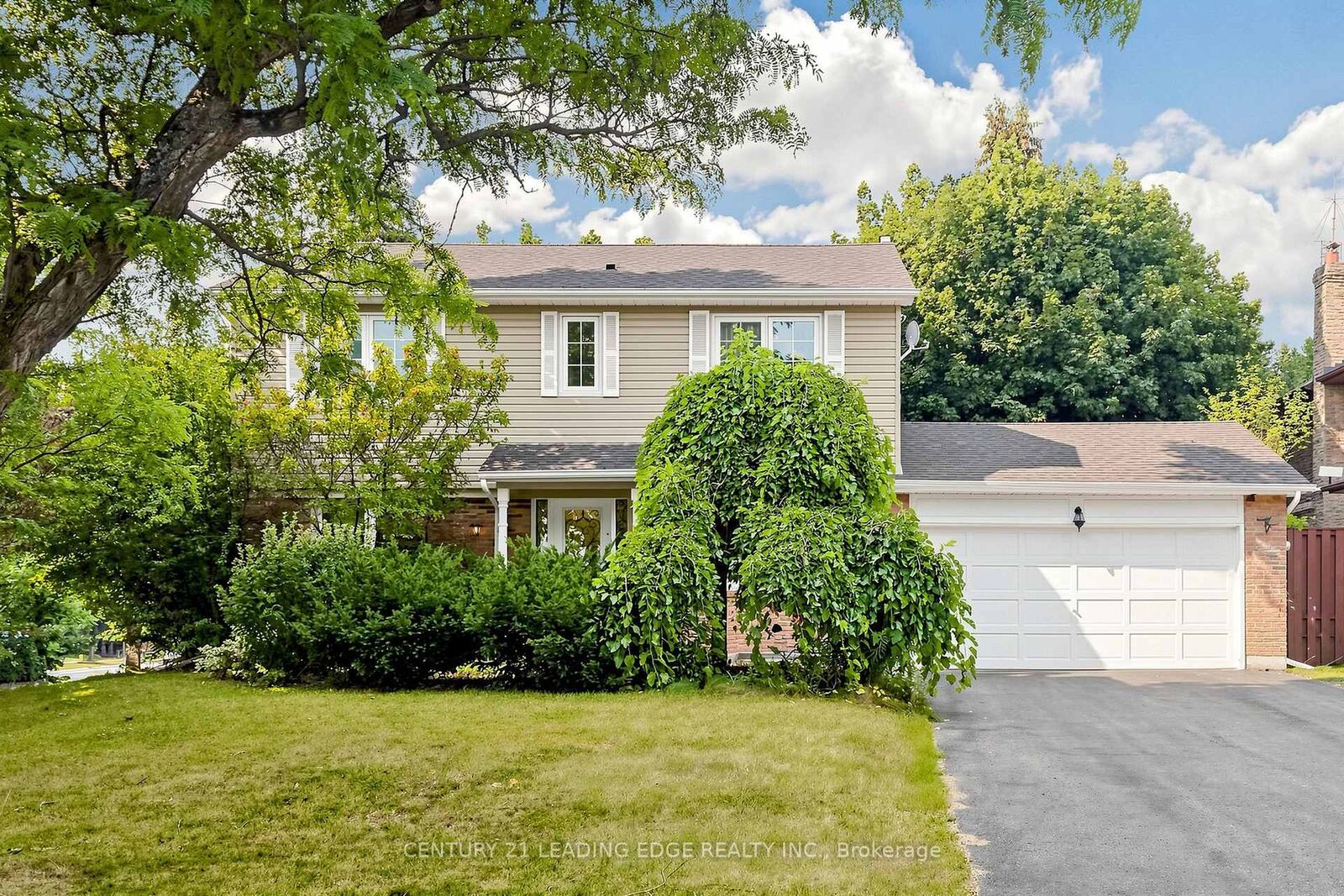 Property Photo:  1 Briarwood Road  ON L3R 2W7 