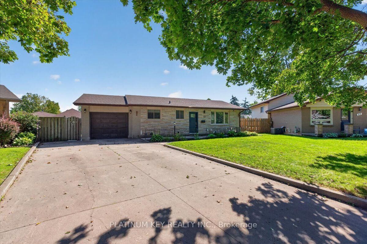 Property Photo:  51 Garland Crescent  ON N5V 1N4 