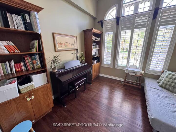 Property Photo:  2179 North Ridge Trail  ON L6H 6W7 