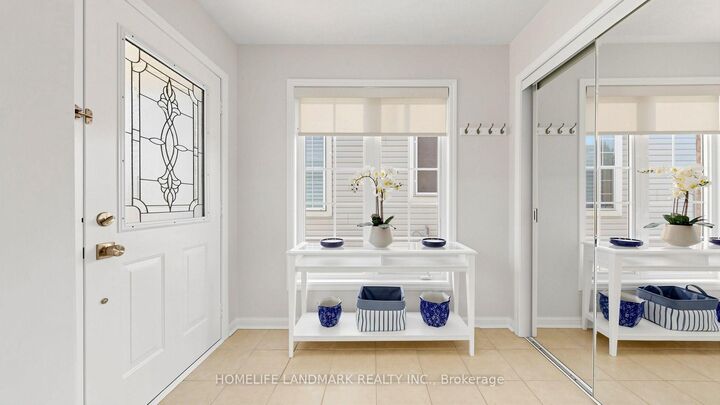 Property Photo: 639 Bennett Boulevard ON L9T 6B1