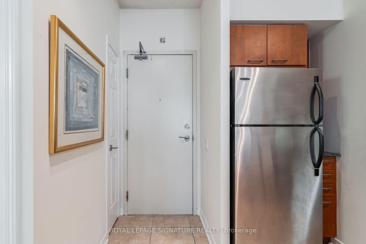 Property Photo: 485 Rosewell Avenue 311 ON M4R 2J2