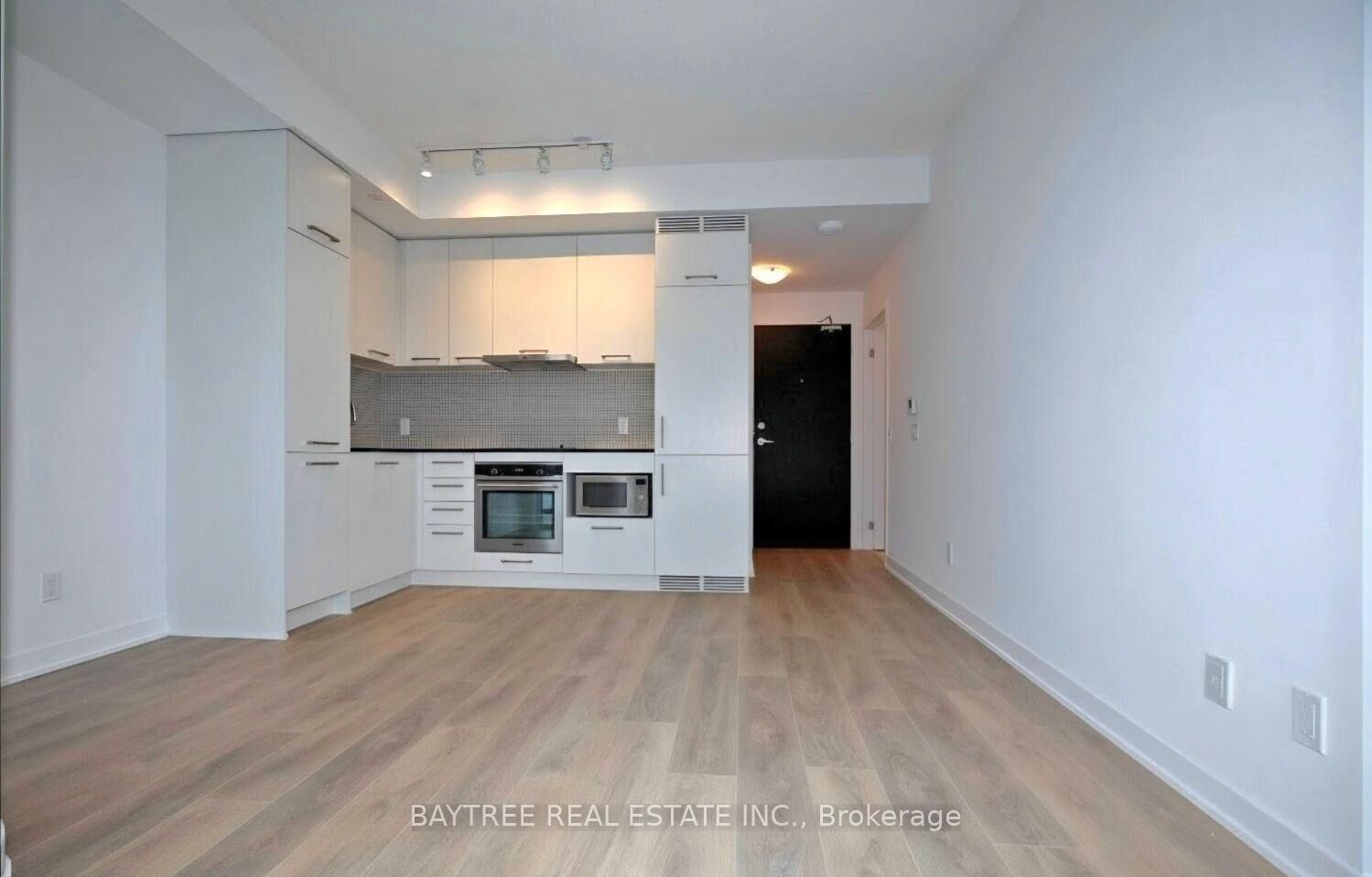 Property Photo:  87 Peter Street 2708  ON M5V 2G4 