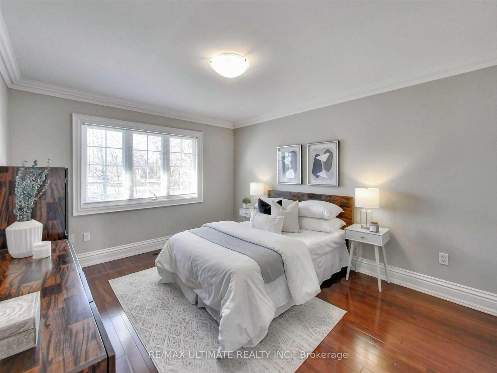 Property Photo:  40 Harrow Drive 2  ON M6M 2X3 