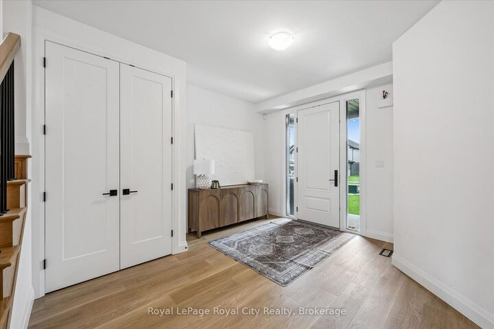 Property Photo:  203 Schmidt Drive  ON N0G 1A0 