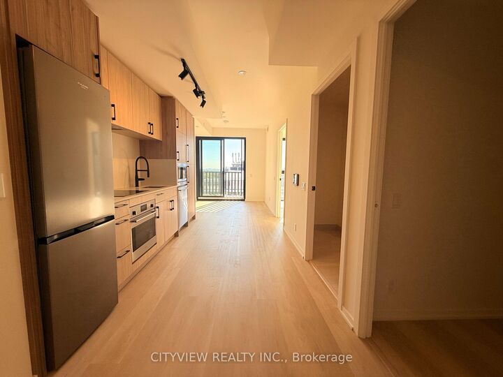 Property Photo:  109 Erskine Avenue 1105  ON M4P 0G8 