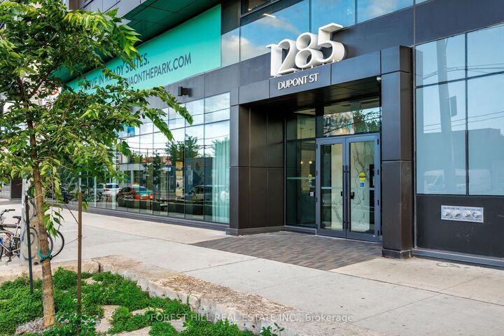 Property Photo:  1285 Dupont Street 2809  ON M6H 0E3 