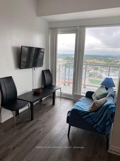 Property Photo:  158 King Street 2304  ON N2J 0E5 