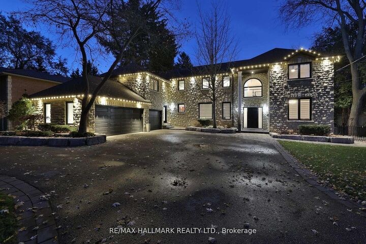 Property Photo:  88 Colonel Danforth Trail  ON M1C 1R1 