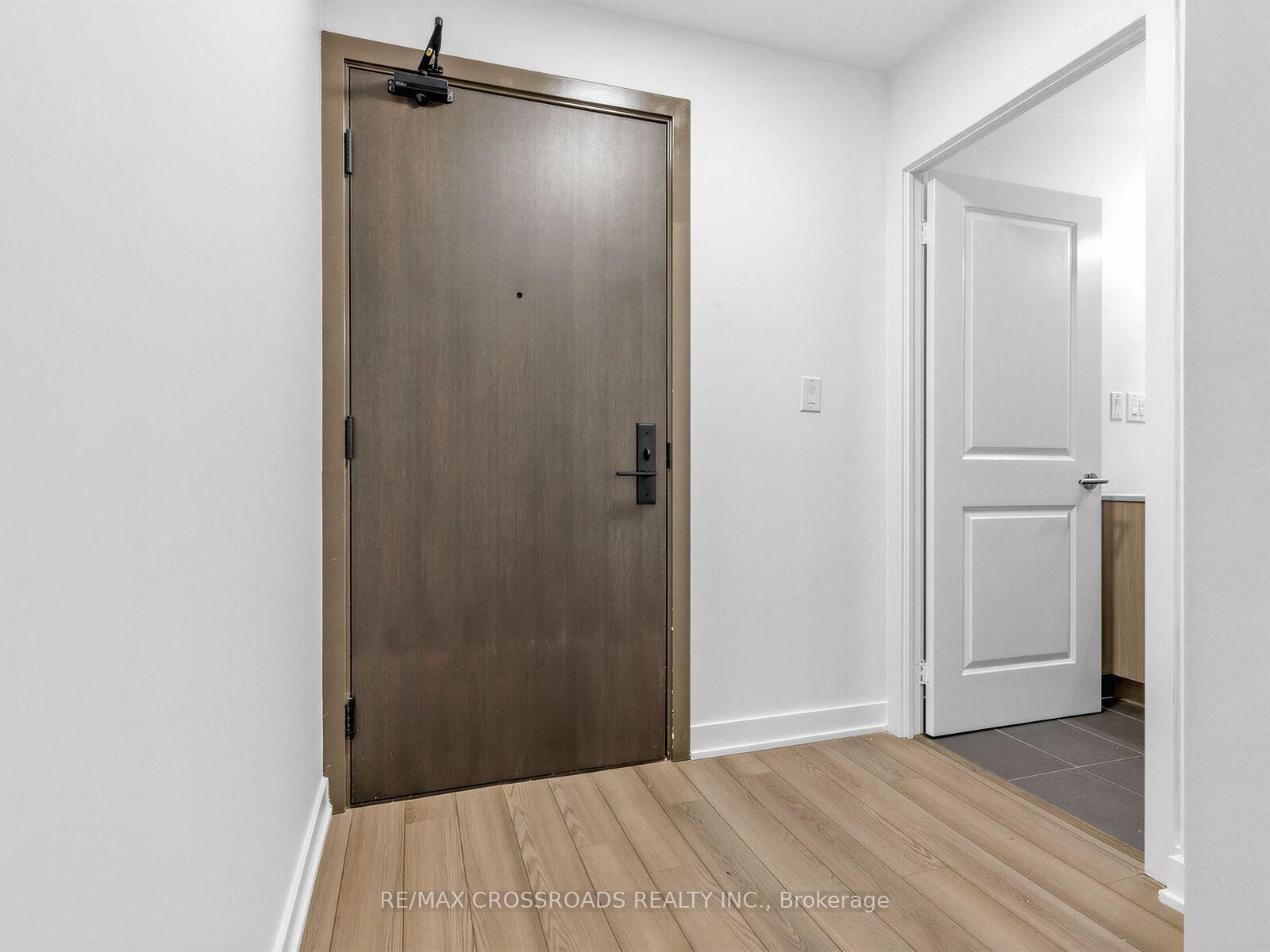 Property Photo:  2799 Kingston Road 223  ON M1M 1N1 