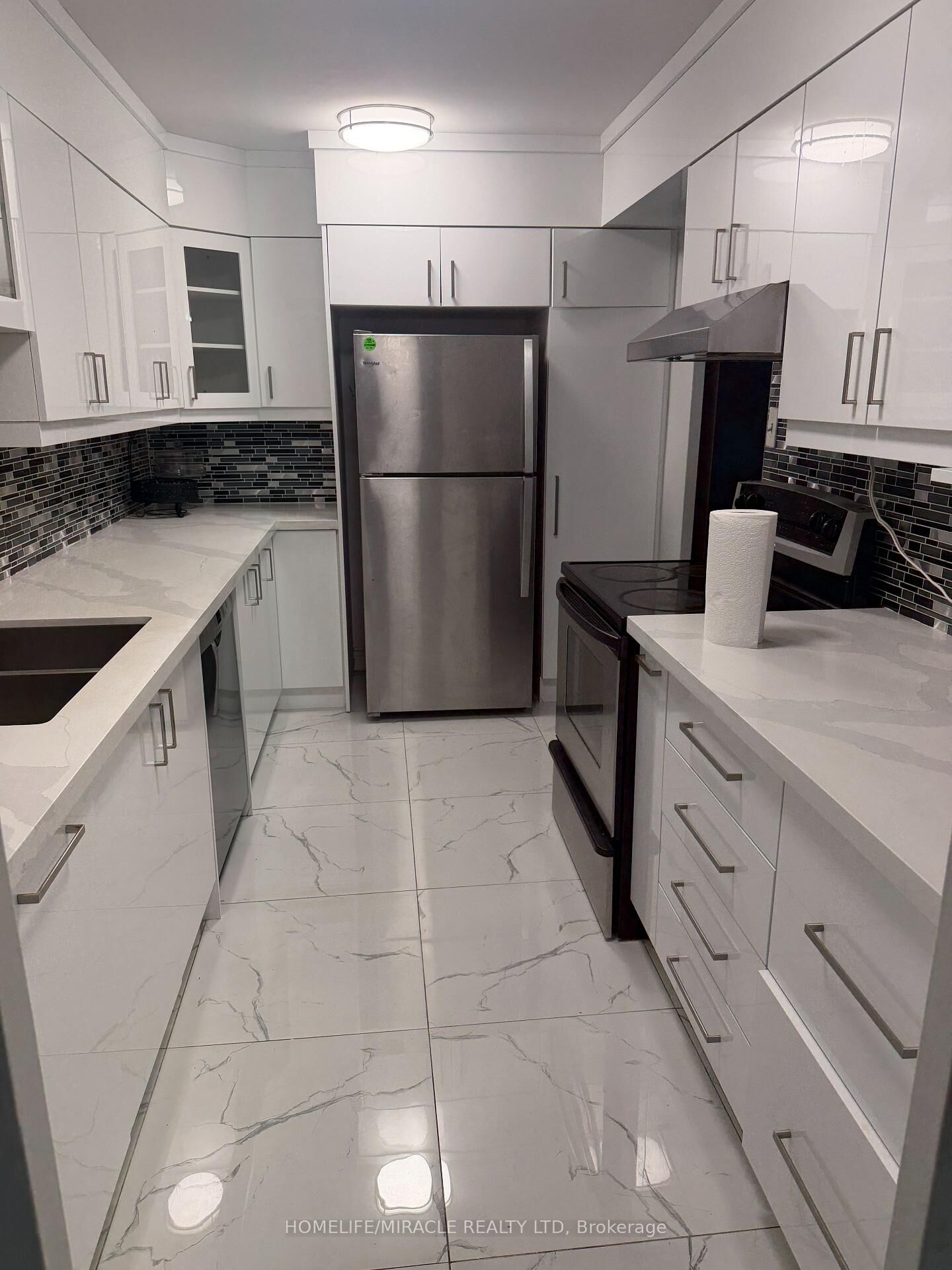 Property Photo:  2835 Islington Avenue 411  ON M9L 2K2 
