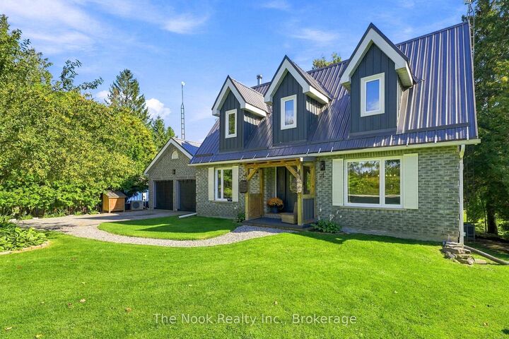 Property Photo:  19 Mustard Street  ON L9P 1R2 