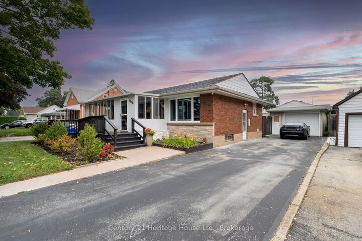 Property Photo:  1549 Concession Road  ON N3H 4M1 