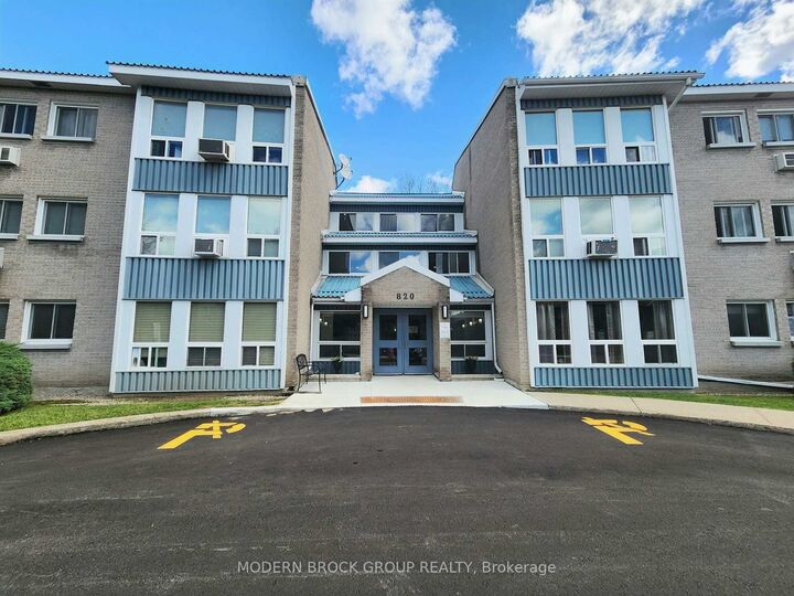 Property Photo: 820 Laurier Boulevard 318 ON K6V 6Z2