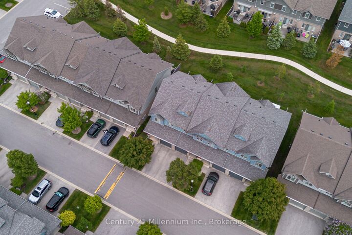 Photo de la propriété: 37 Silver Glen Boulevard 37 ON L9Y 0G9