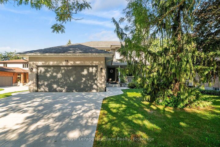 Property Photo: 29 Kay Street ON N5A 7R7