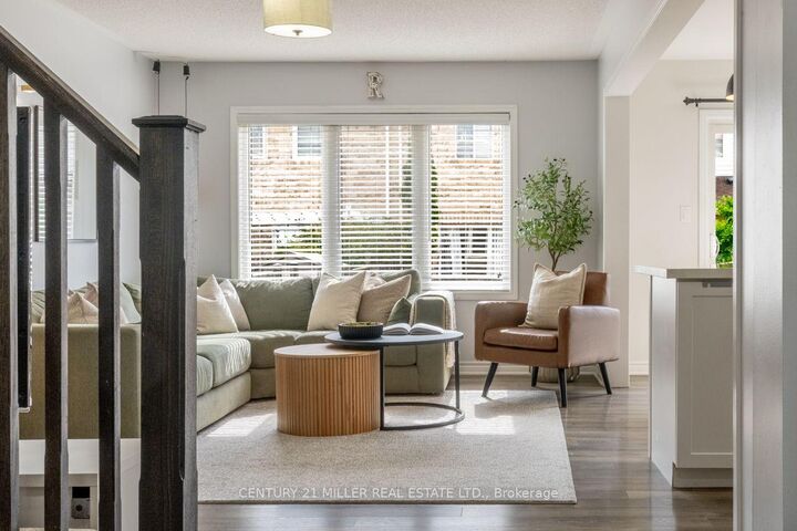 Property Photo: 1706 Copeland Circle ON L9T 8X8