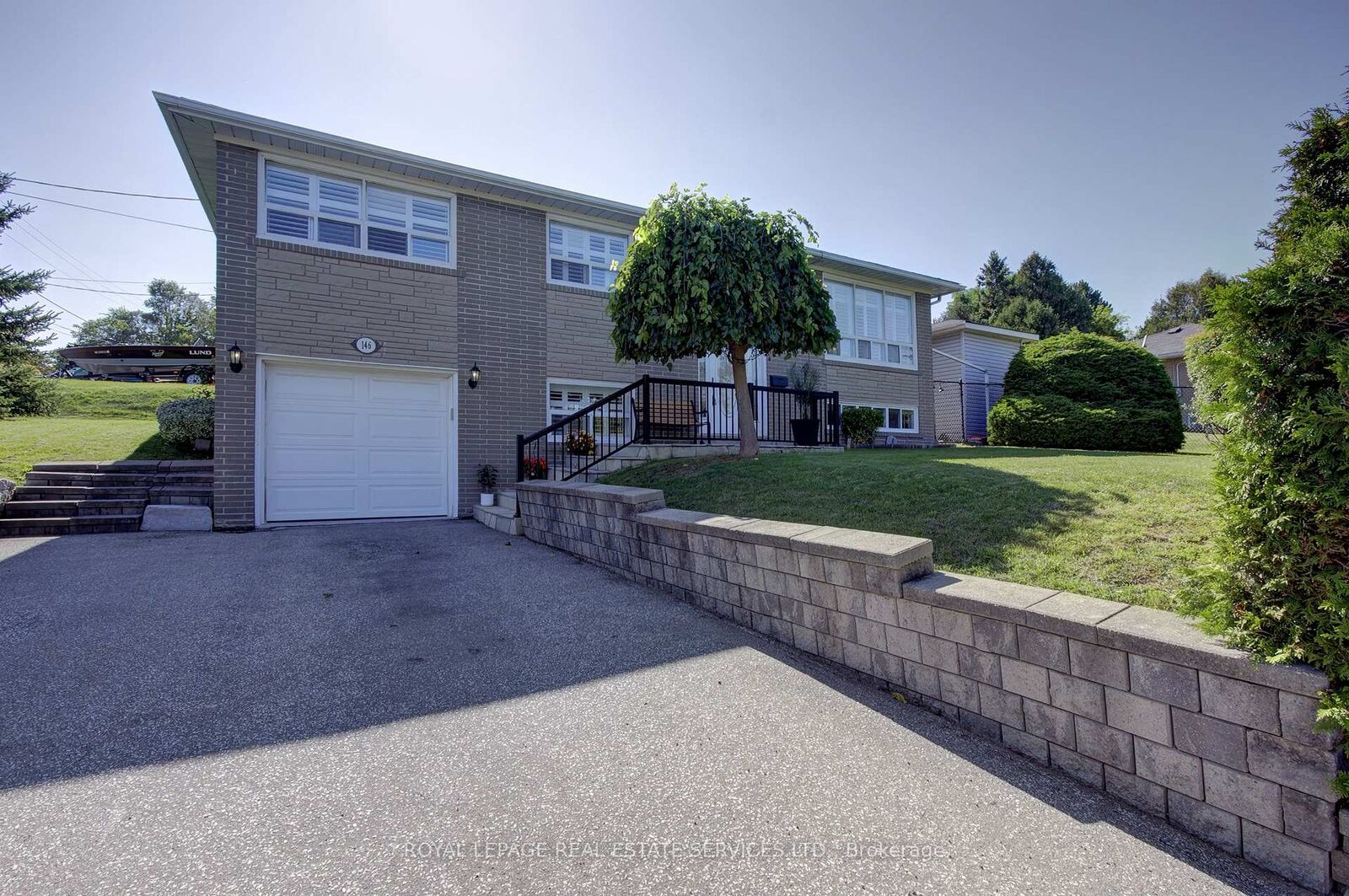Property Photo: 146 Vista Drive ON L5M 2E6