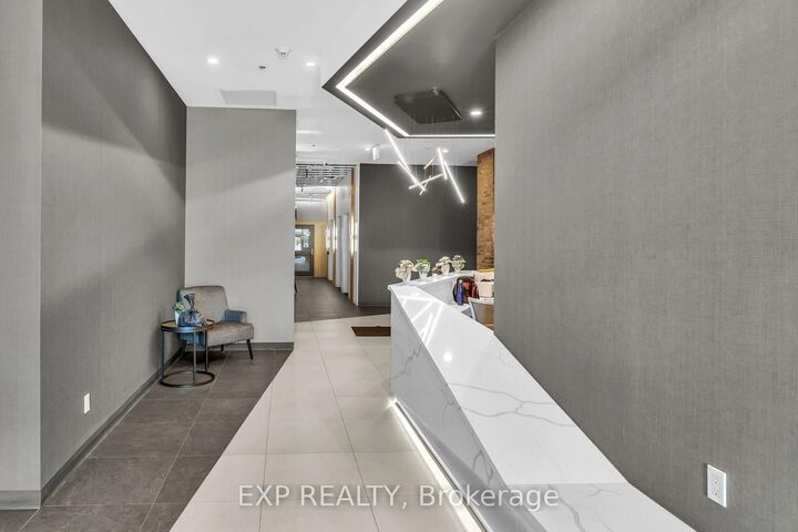 Property Photo:  60 Frederick Street 304  ON N2H 0C7 