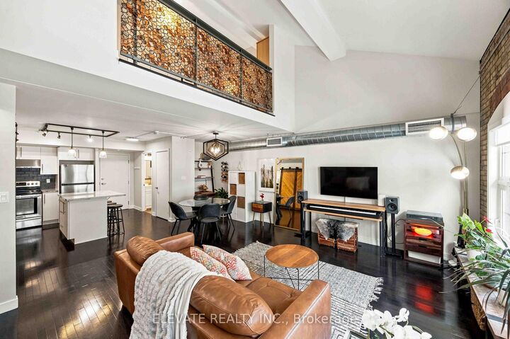 Property Photo:  1100 Lansdowne Avenue 322  ON M6H 4K1 