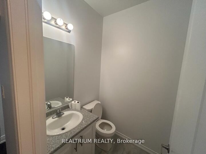Property Photo:  232 Diana Drive  ON L3V 0E2 
